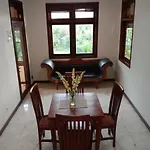 Kuta - 4Br Villa With Private Xl Pool