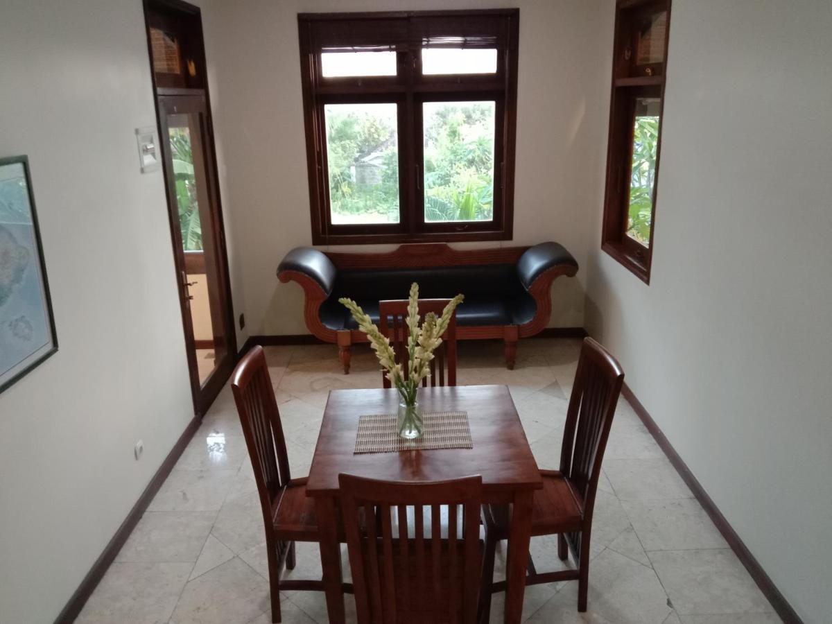 Villa Kuta - 4br With Private Xl Pool *