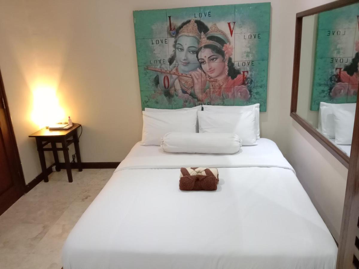 Villa Kuta - 4br With Private Xl Pool Kuta (Bali)